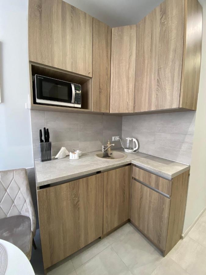 Homelike Apartment Lviv Bagian luar foto
