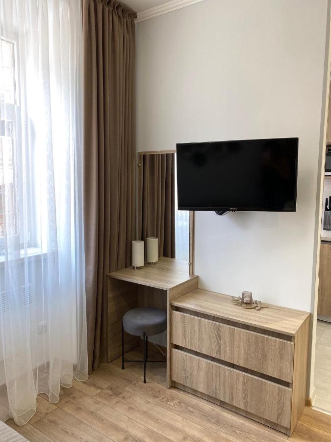Homelike Apartment Lviv Bagian luar foto